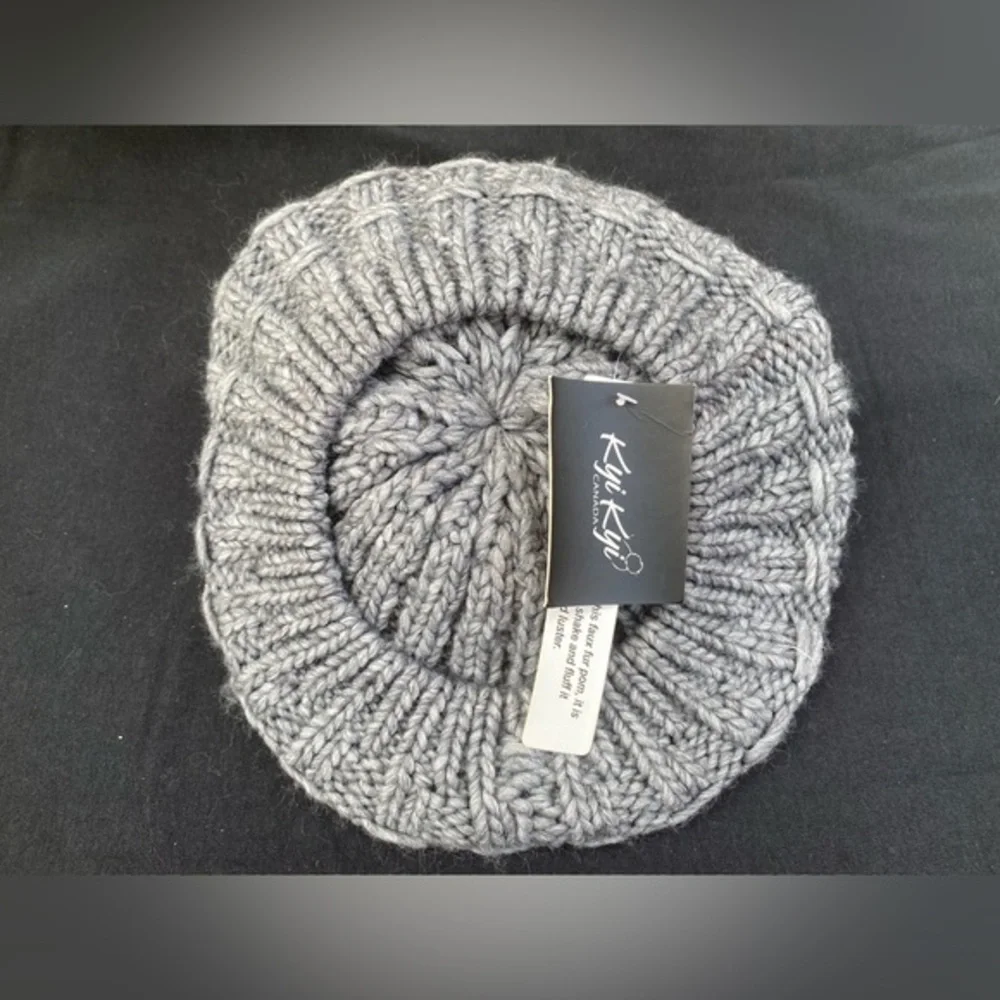Kyi Kyi Womens‎ Knit Wool Blend Faux Fur Pom-Pom Slouchy Winter Beanie Hat Grey